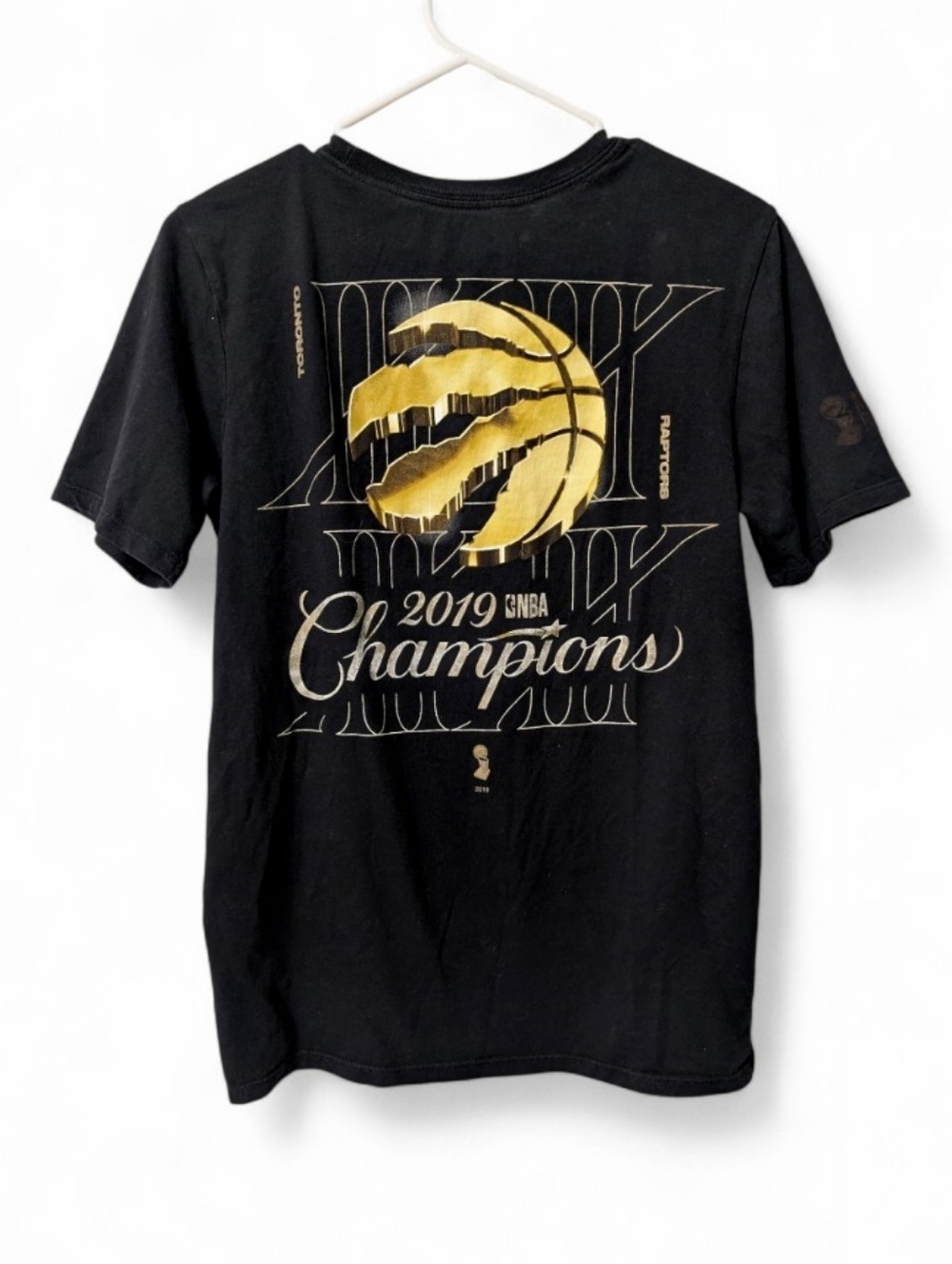 Nike Toronto Raptors 2019 NBA Finals Champions Celebration Shirt - Picture 4 of 11